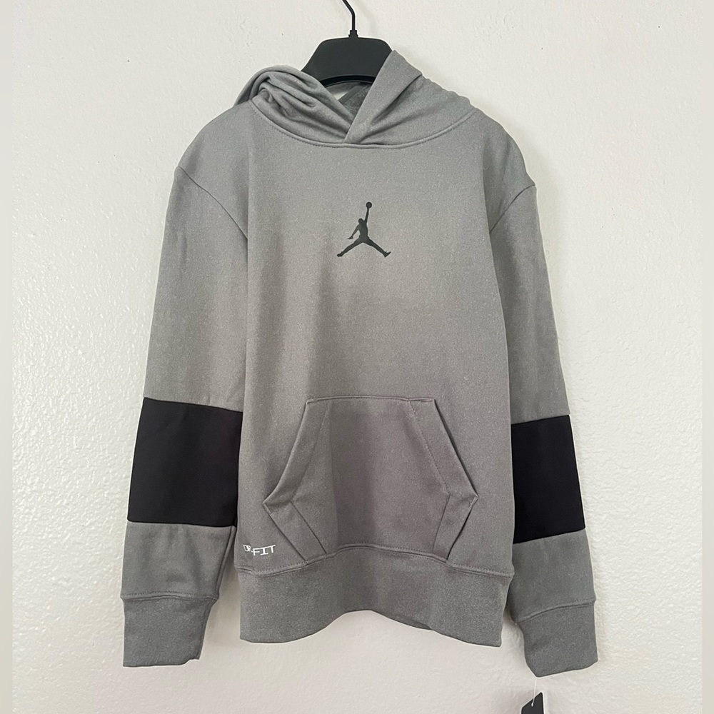 New Jordan Little Kid Boy Pullover Hoodie Size: Small